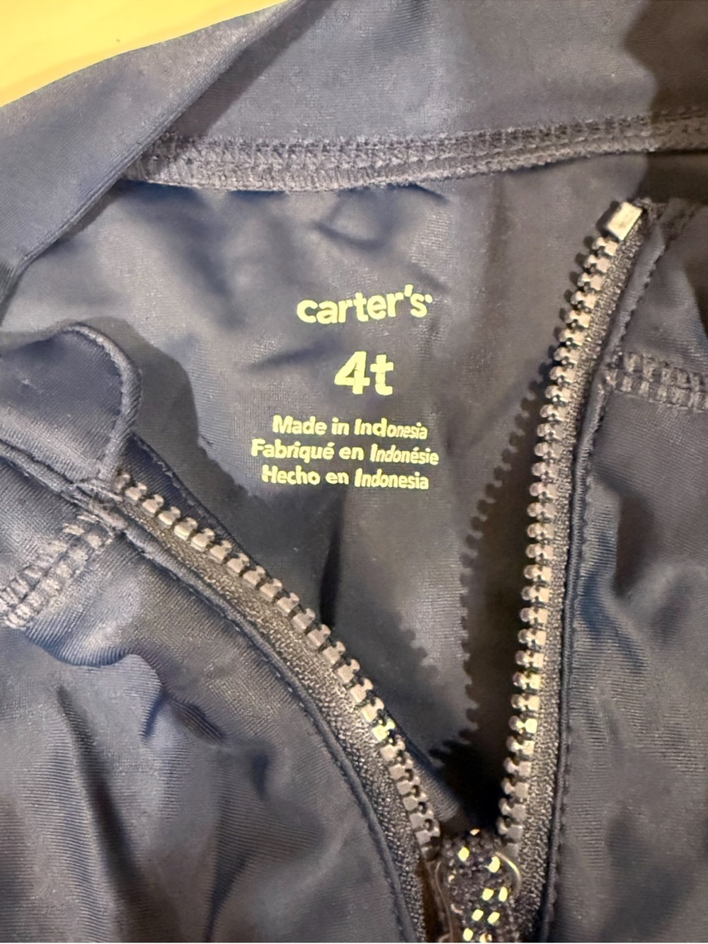 Carter's Navy Rash Guard Size 4T - Picture 5 of 5